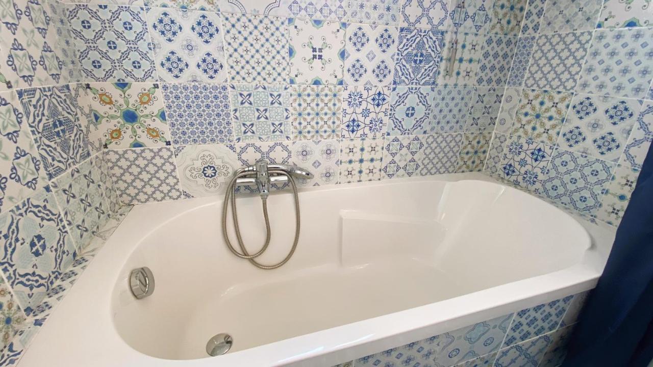 T2 Bricka La Terrasse De La Plage, Moderne, Equipe, Lumineux Apartamento Antibes